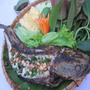 メコン黒魚（焼き魚、蒸し魚、揚げ魚）
