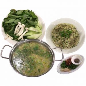 鍋 - 川蟹粥と野菜の組み合わせ